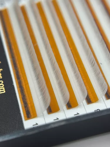7 Reihen - MIX • Weiß • 0.07 (6-12 mm) - Farbige Wimpernextensions