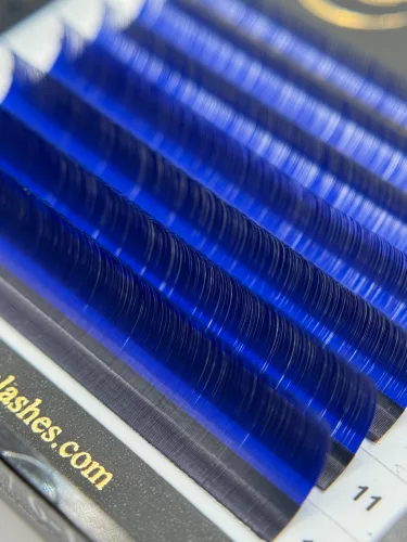 7 Reihen - MIX • Dunkelblau • CC-Biegung • 0.07 (6-12 mm) - Farbige Wimpernextensions